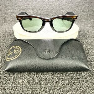 Vtg USA Ray Ban Bausch & Lomb Wayfarer B&L Brown Tort Black Sunglasses W0529